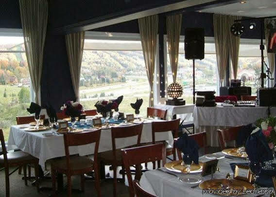 Hotel Le Versailles Saint-Sauveur-des-Monts Екстериор снимка